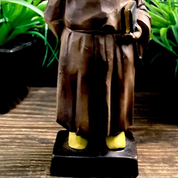 Vintage Decorama Monk Friar Chalkware Figurine | Made In Japan 6” - Picture 9 of 10